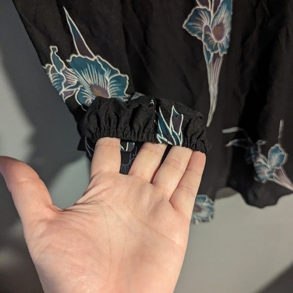 Vintage Sheer Black Blouse w/ Floral Print Barone No Size Tag Assymetric - Picture 3 of 6